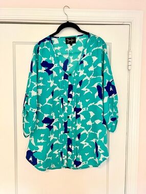 Yumi Kim Teal, White & Navy Floral Pintuck Silk Blouse Large
